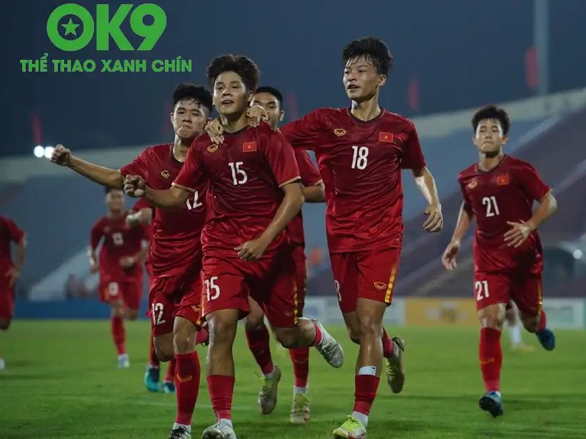 U17 Singapore và U17 Việt Nam có dịp đối đầu với nhau khi 2 đội nằm ở bảng C (Ảnh: AFC) U17 Singapore và U17 Việt Nam có dịp đối đầu với nhau khi 2 đội nằm ở bảng C (Ảnh: AFC)